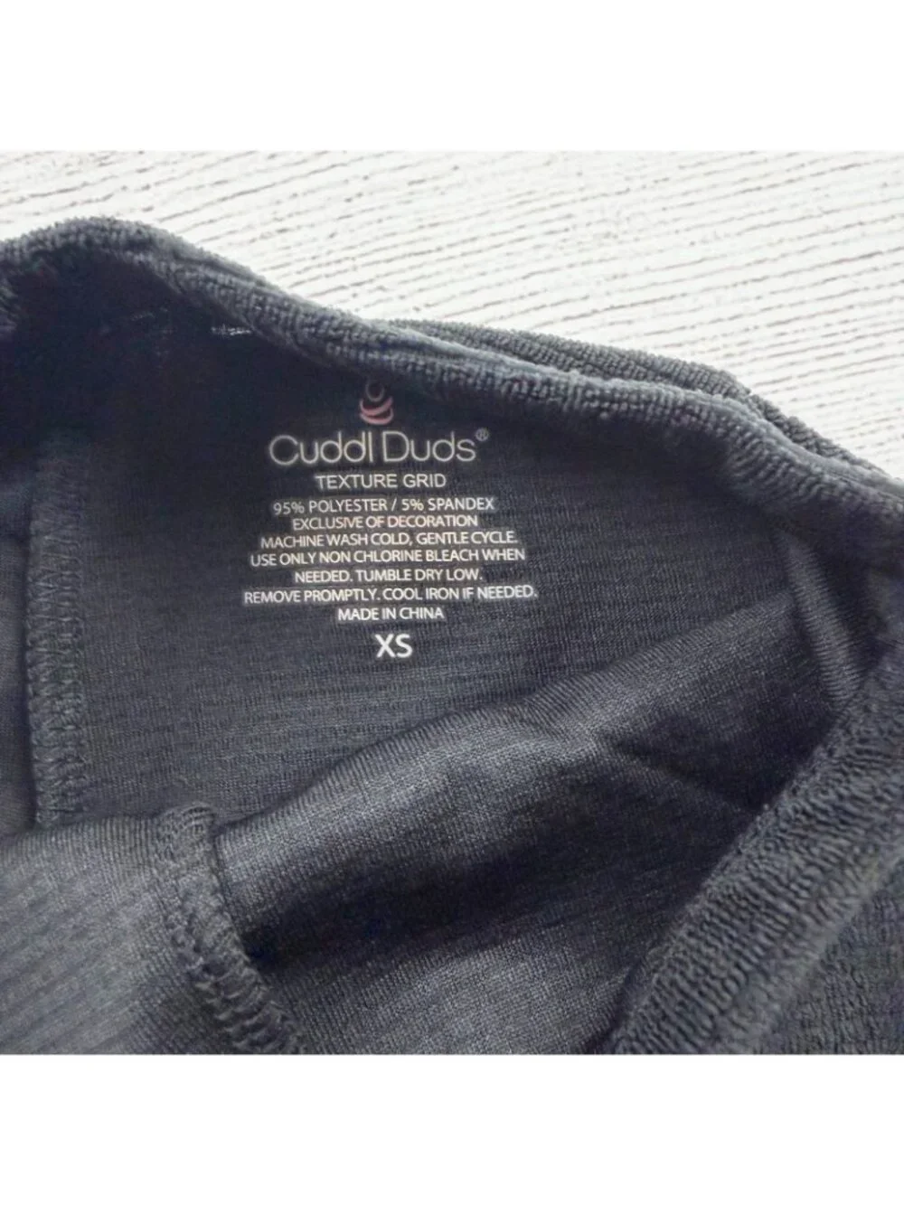 Cuddl Duds Texture Grid Black Thermal Long Sleeve Top Bottom NWT XS 4-5